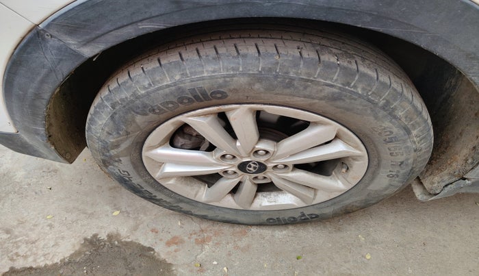 2018 Hyundai Creta SX 1.6 DIESEL, Diesel, Manual, 1,29,157 km, tyre