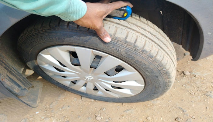 2015 Toyota Etios G, Petrol, Manual, 34,951 km, tyre