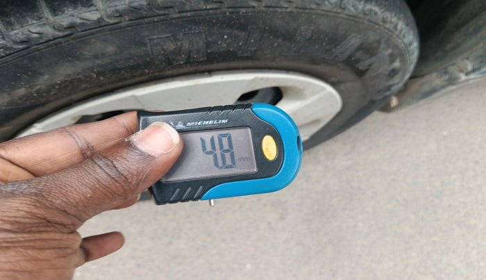 2010 Maruti Ritz VXI GENUS, Petrol, Manual, 49,538 km, tyre