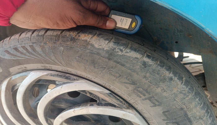 2015 Maruti Celerio ZDI (O), Diesel, Manual, 71,729 km, tyre