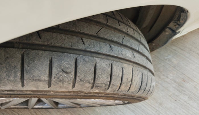 2023 Honda City 1.5L I-VTEC V, Petrol, Manual, 51,330 km, tyre