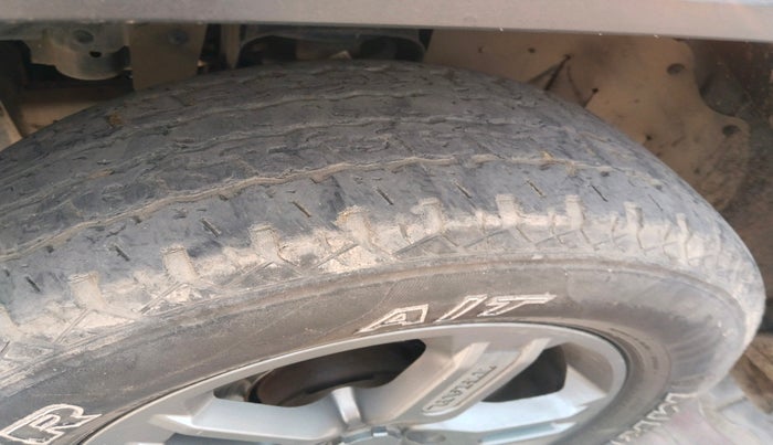 2021 Mahindra Thar LX D 4*4 MT HT, Diesel, Manual, 89,176 km, tyre