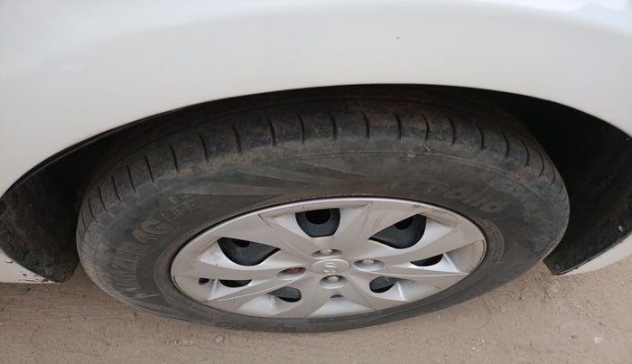 2015 Hyundai Elite i20 MAGNA 1.4 CRDI, Diesel, Manual, 94,358 km, tyre