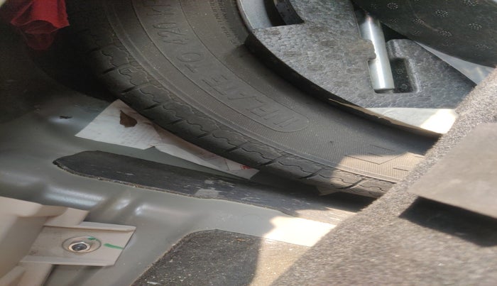 2023 Mahindra XUV300 W4 1.5 DIESEL, Diesel, Manual, 57,522 km, tyre