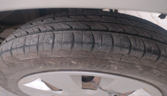 2016 Maruti Alto K10 VXI, Petrol, Manual, 69,169 km, tyre