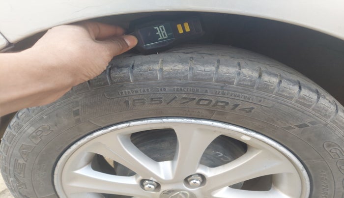 2016 Hyundai Grand i10 ASTA 1.2 KAPPA VTVT, Petrol, Manual, 1,00,281 km, tyre