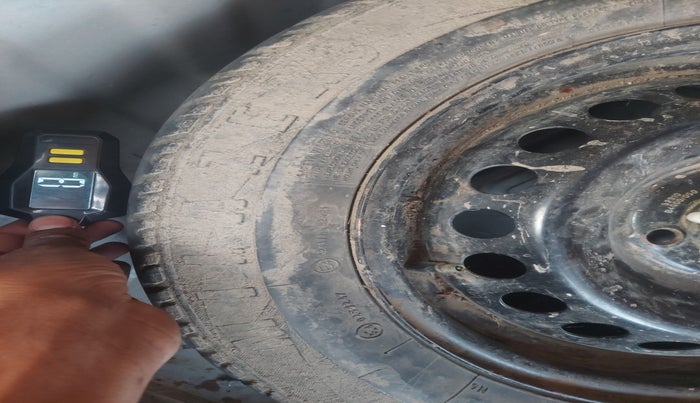 2016 Hyundai Grand i10 ASTA 1.2 KAPPA VTVT, Petrol, Manual, 1,00,281 km, tyre