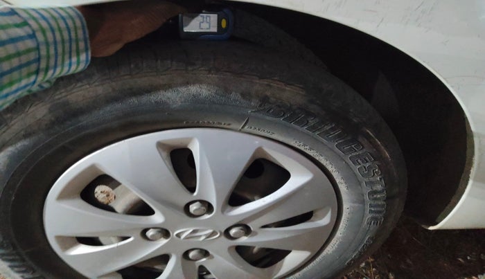 2011 Hyundai i10 SPORTZ 1.2, Petrol, Manual, 41,062 km, tyre