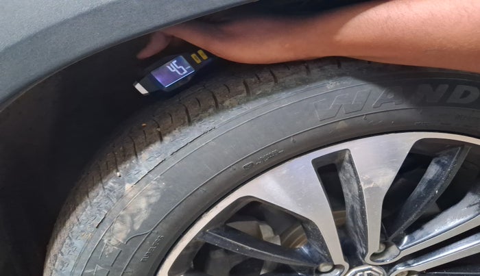 2023 MG HECTOR SMART PRO 2.0 TURBO DIESEL, Diesel, Manual, 68,091 km, tyre