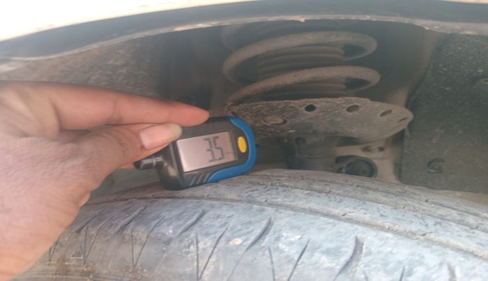 2013 Honda City 1.5L I-VTEC S MT, Petrol, Manual, 1,15,834 km, tyre