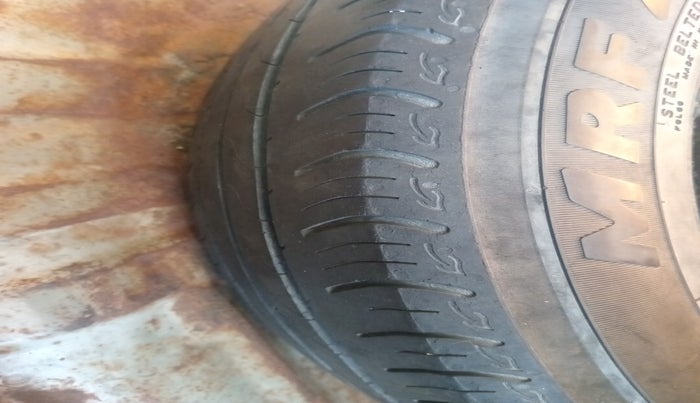 2013 Honda City 1.5L I-VTEC S MT, Petrol, Manual, 1,15,834 km, tyre