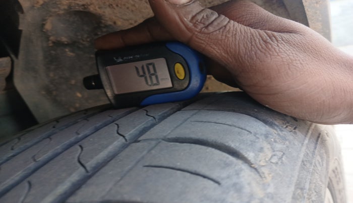 2024 Volkswagen TAIGUN HIGHLINE 1.0 TSI MT, Petrol, Manual, 19,976 km, tyre