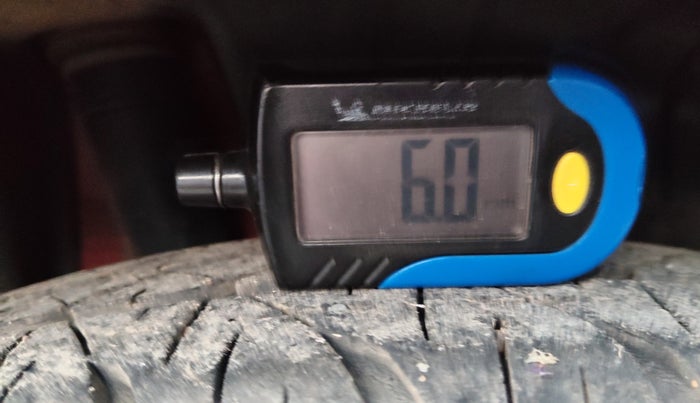 2022 Maruti Swift VXI, Petrol, Manual, 71,310 km, tyre