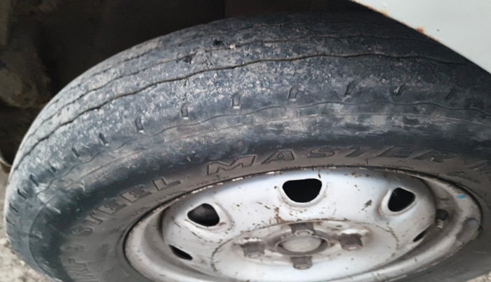 2019 Maruti Eeco 5 STR WITH A/C+HTR, Petrol, Manual, 1,44,730 km, tyre