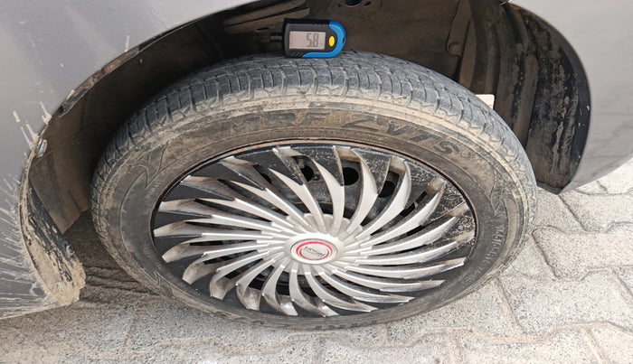 2013 Maruti Wagon R 1.0 VXI, Petrol, Manual, 97,324 km, tyre