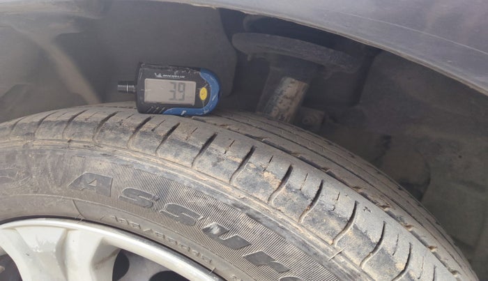 2014 Ford Ecosport AMBIENTE 1.5L DIESEL, Diesel, Manual, 92,832 km, tyre