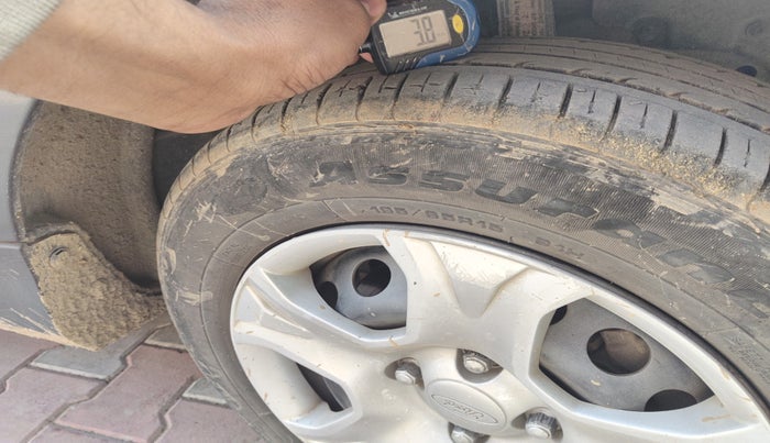 2014 Ford Ecosport AMBIENTE 1.5L DIESEL, Diesel, Manual, 92,832 km, tyre