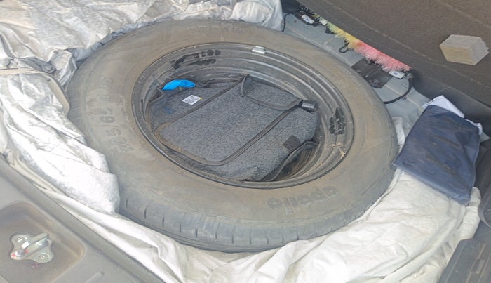 2023 Hyundai Creta EX 1.5 PETROL, Petrol, Manual, 26,311 km, tyre