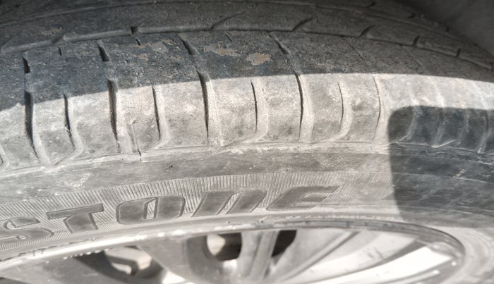 2019 Maruti Ertiga ZXI+ SHVS, Petrol, Manual, 90,732 km, tyre