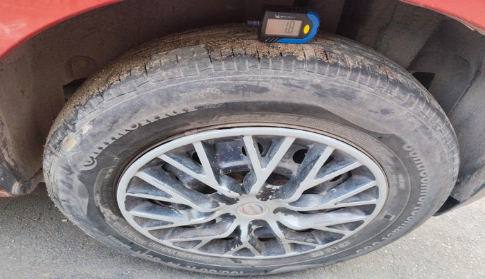 2012 Maruti Swift VDI, Diesel, Manual, 1,46,125 km, tyre