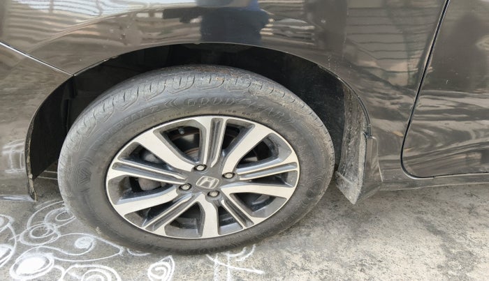 2017 Honda City 1.5L I-VTEC V MT, Petrol, Manual, 68,014 km, tyre