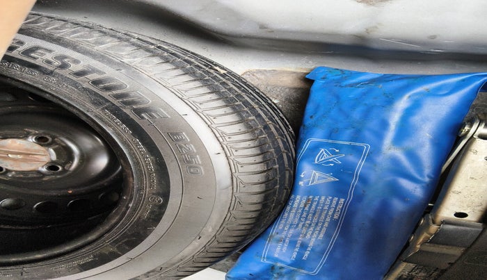 2017 Honda City 1.5L I-VTEC V MT, Petrol, Manual, 68,014 km, tyre