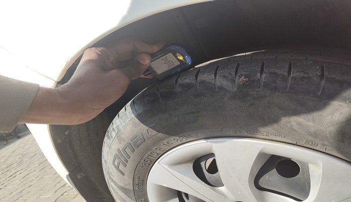 2019 Hyundai Elite i20 MAGNA PLUS 1.2, Petrol, Manual, 67,413 km, tyre