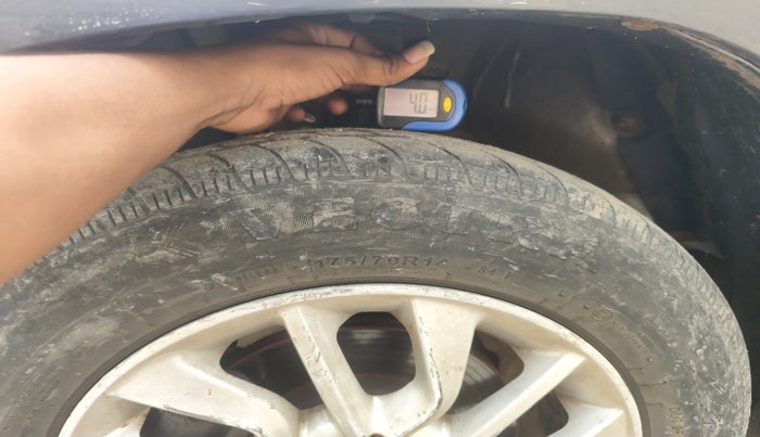 2016 Mahindra Kuv100 K8 D 6 STR, Diesel, Manual, 89,089 km, tyre