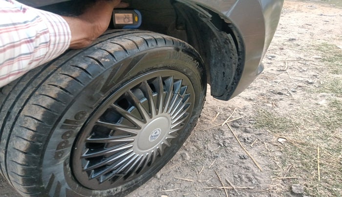 2016 Maruti Alto K10 VXI, Petrol, Manual, 1,24,767 km, tyre