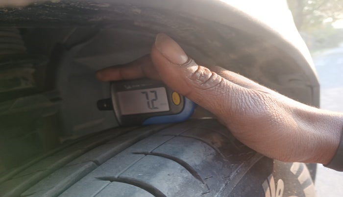 2017 Renault Kwid RXL 1.0, Petrol, Manual, 63,956 km, tyre