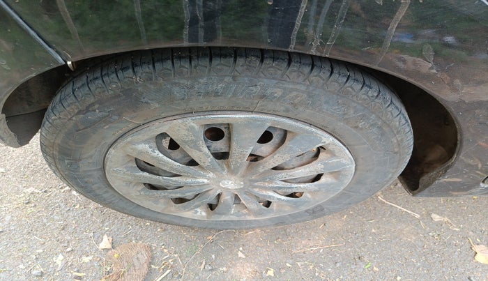 2014 Maruti Celerio VXI AMT, Petrol, Automatic, 1,78,112 km, tyre