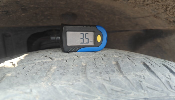 2013 Ssangyong Rexton RX7, Diesel, Automatic, 86,788 km, tyre