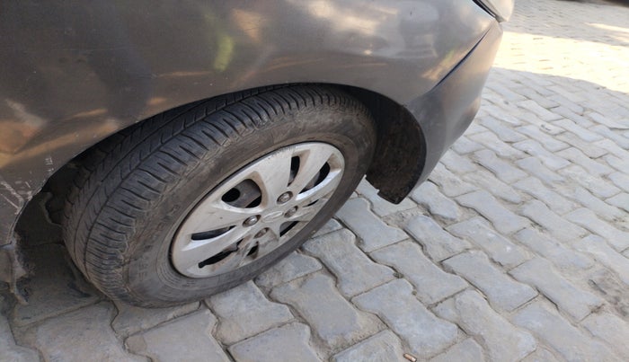 2011 Hyundai i10 MAGNA 1.1, Petrol, Manual, 51,379 km, tyre