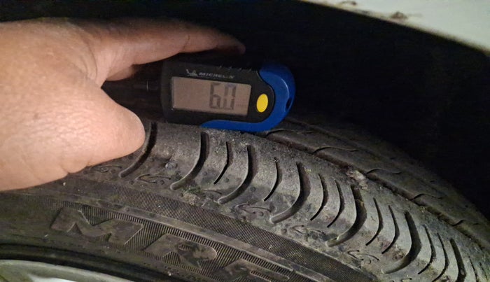 2013 Honda City 1.5L I-VTEC E MT, Petrol, Manual, 90,000 km, tyre