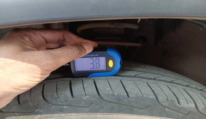 2023 Maruti FRONX DELTA PLUS 1.2MT, Petrol, Manual, 12,733 km, tyre