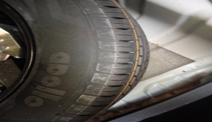 2022 MG ASTOR SUPER EX 1.5 MT, Petrol, Manual, 26,394 km, tyre