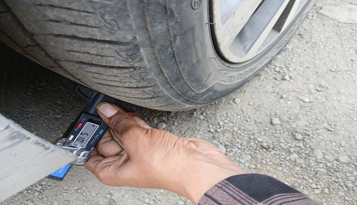 2016 Hyundai Verna 1.6 CRDI SX, Diesel, Manual, 1,03,834 km, tyre