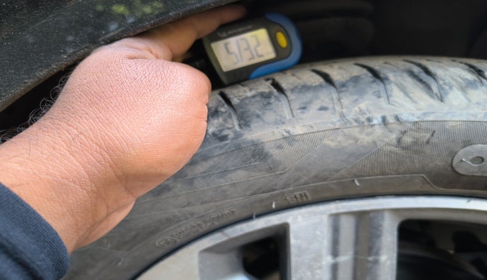 2023 Hyundai Verna SX (O) 1.5 VTVT IVT, Petrol, Automatic, 49,669 km, tyre