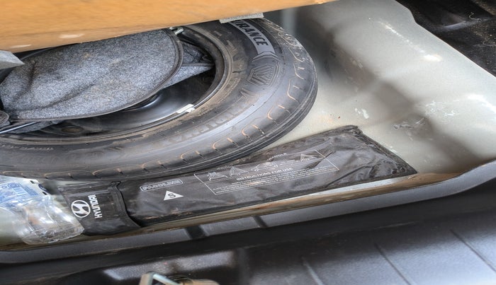 2023 Hyundai Verna SX (O) 1.5 VTVT IVT, Petrol, Automatic, 49,669 km, tyre