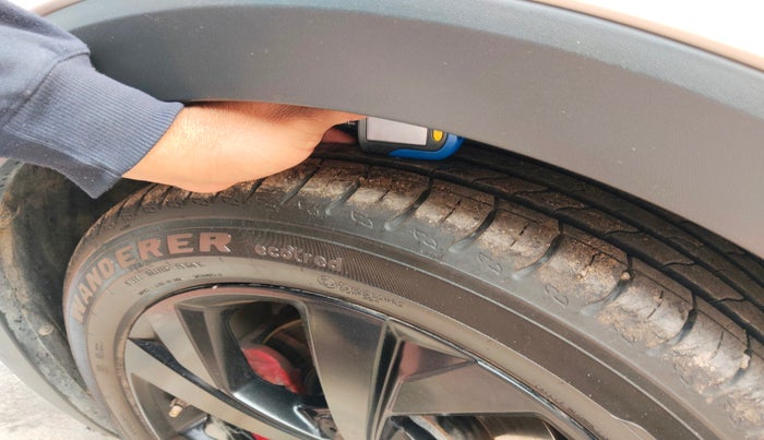 2024 Volkswagen TAIGUN GT PLUS 1.5 TSI DSG, Petrol, Automatic, 15,053 km, tyre