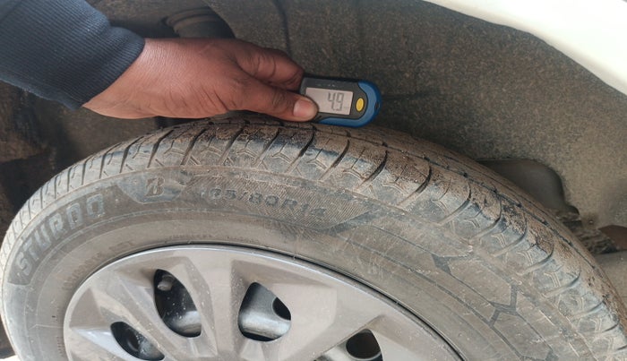 2017 Maruti Dzire LDI, Diesel, Manual, 63,091 km, tyre