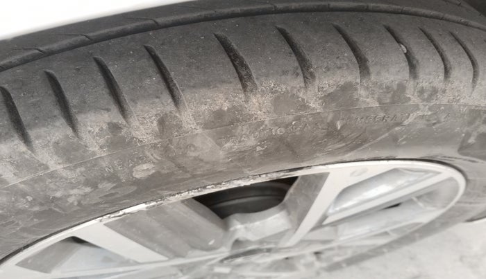 2023 Hyundai Verna SX(O) 1.5 MPI IVT , Petrol, Automatic, 36,449 km, tyre