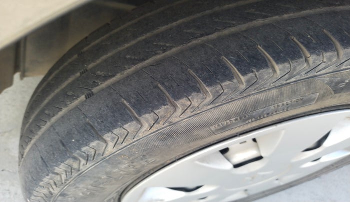 2021 Maruti New Wagon-R LXI CNG 1.0, Petrol, Manual, 1,27,000 km, tyre