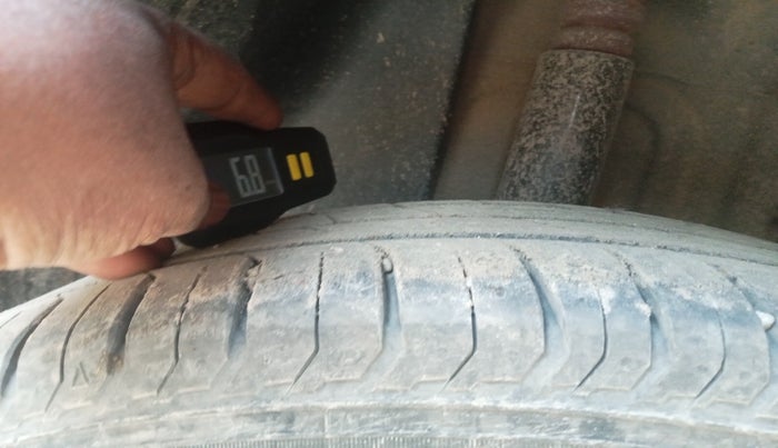 2024 Tata PUNCH PURE MT, Petrol, Manual, 10,064 km, tyre