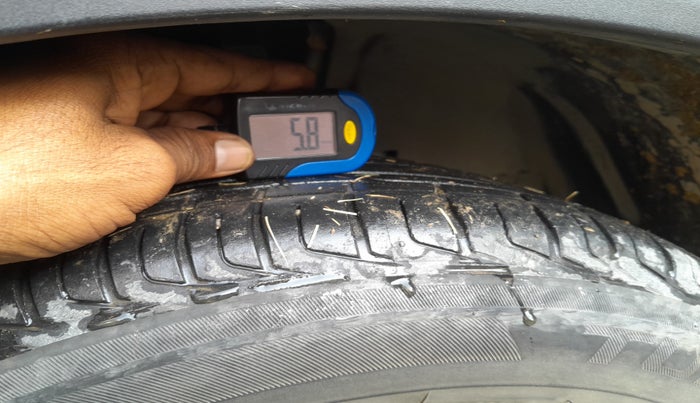 2024 Tata NEXON CREATIVE PLUS S 1.2 REVOTRON 6 AMT, Petrol, Automatic, 35,654 km, tyre