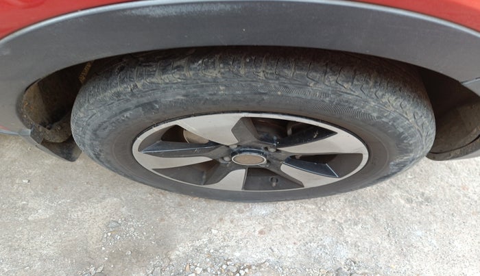 2018 Tata NEXON XZ PLUS DIESEL DUAL TONE, Diesel, Manual, 98,501 km, tyre