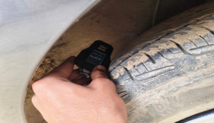 2021 Hyundai AURA S 1.2 CNG, Petrol, Manual, 74,186 km, tyre