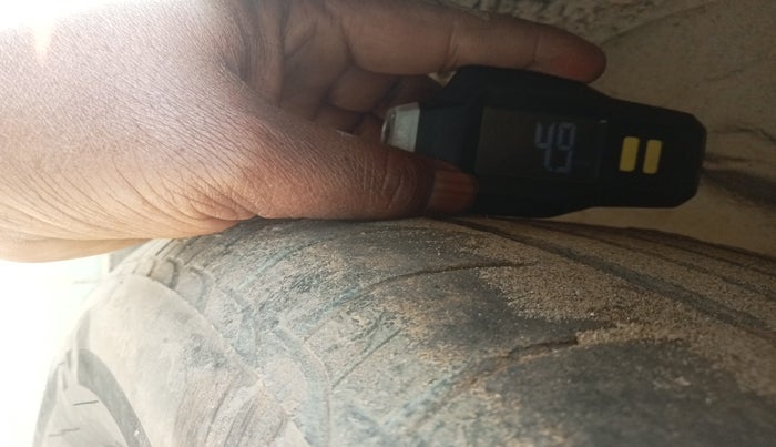 2012 Maruti Ertiga VXI, Petrol, Manual, 84,326 km, tyre