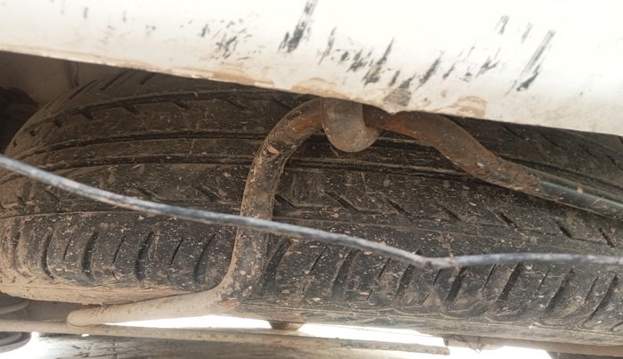 2012 Maruti Ertiga VXI, Petrol, Manual, 84,326 km, tyre