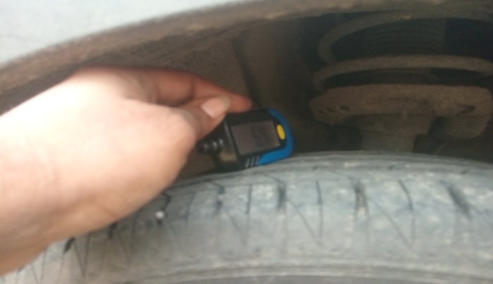 2019 Hyundai VENUE SX 1.0 TURBO, Petrol, Manual, 85,209 km, tyre